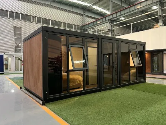 Casa contenedor con techo plano